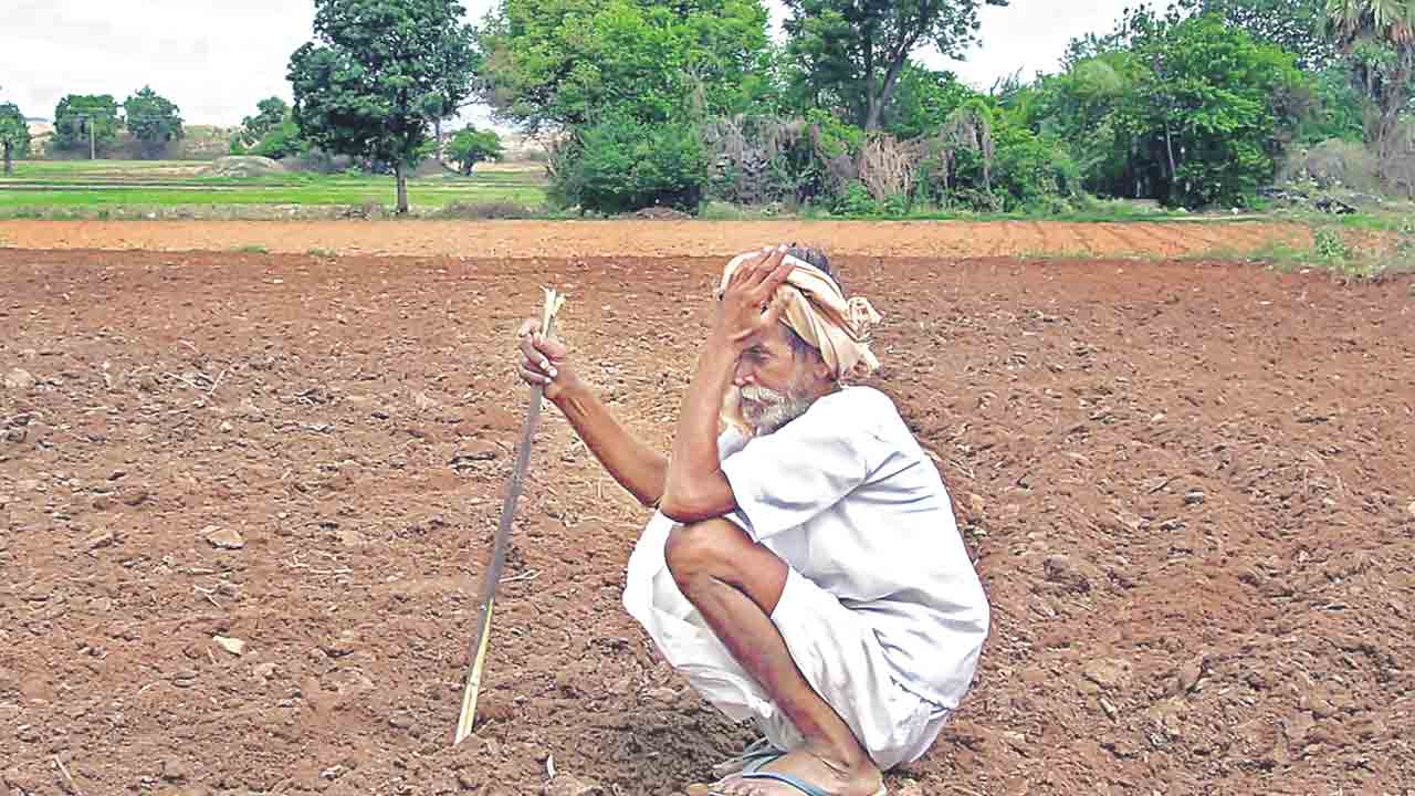 ఇంకా అందని రైతుభరోసా పెట్టుబడి సాయం