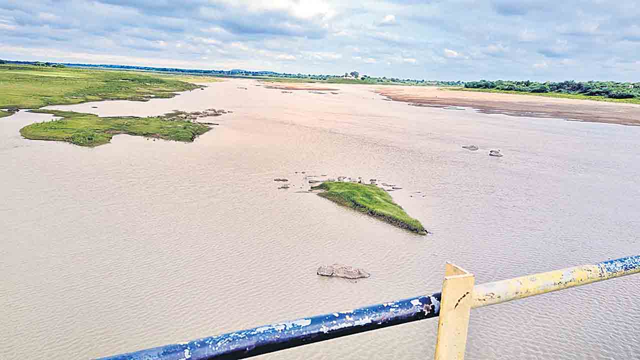 ఎస్సారెస్పీలోకి కొనసాగుతున్న ఇన్‌ఫ్లో