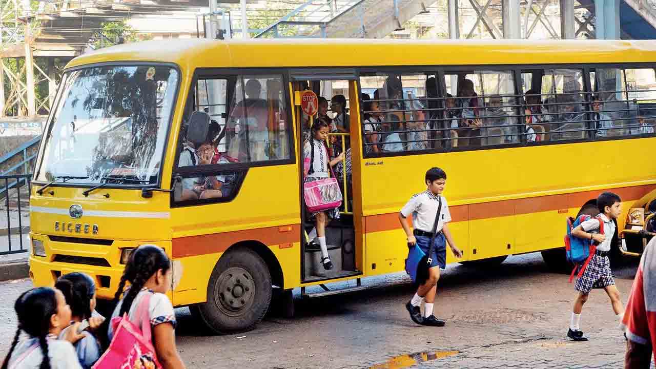 School Bus | బడులు మొదలయ్యే సమయం ఆసన్నం.. స్కూల్ బస్సుల ఫిట్నెస్‌పై రవాణా శాఖ దృష్టి