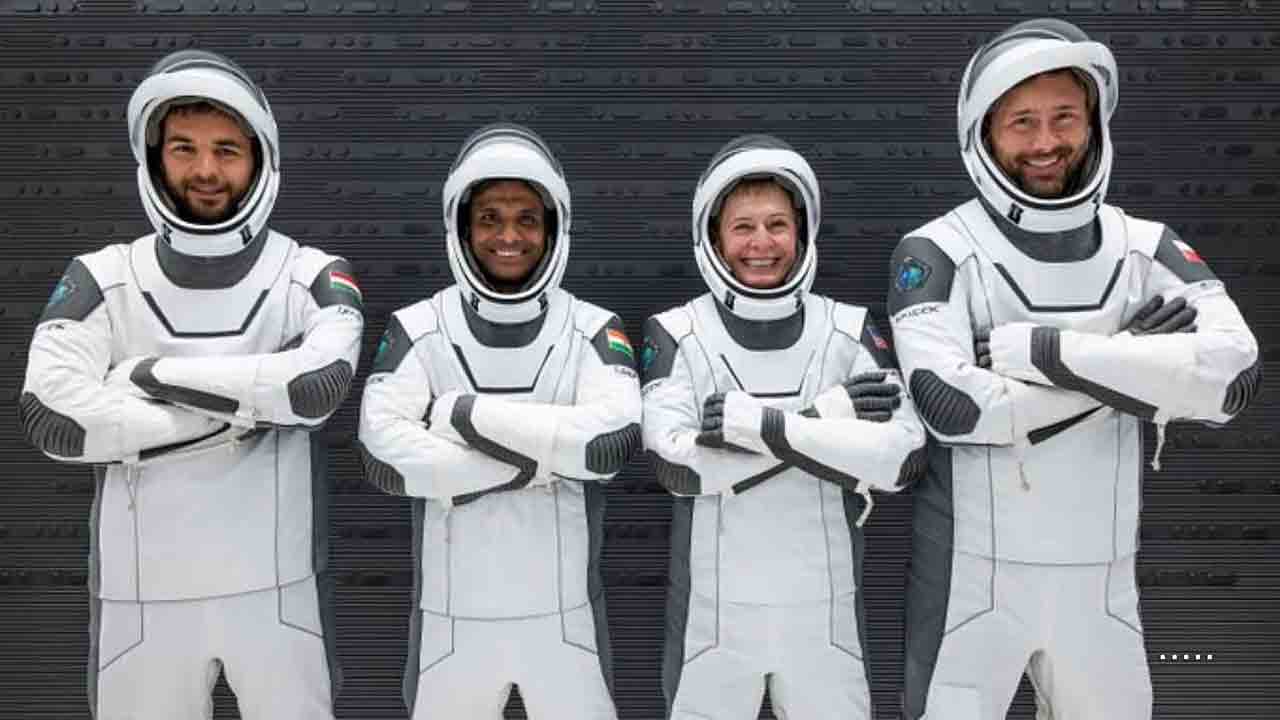 Shubhanshu Shukla | శుభాన్షు శుక్లా రోదసి యాత్రకు రంగం సిద్ధం.. రేపు స్పేస్‌ఎక్స్‌ ఫాల్కన్‌ 9 రాకెట్‌ ద్వారా ఐఎస్‌ఎస్‌కు