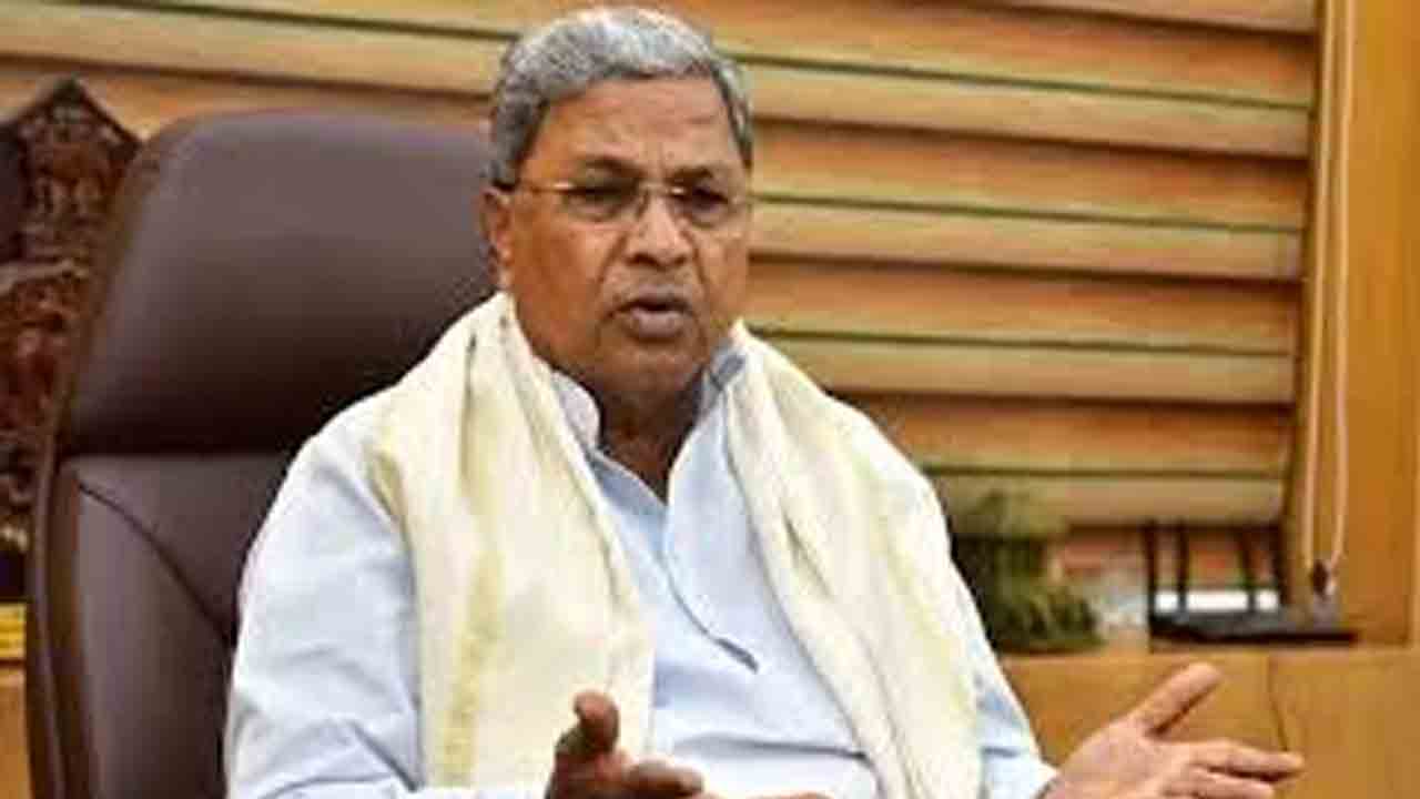 తొక్కిసలాటతో నాకు సంబంధం లేదు..కర్ణాటక సీఎం సిద్ధరామయ్య