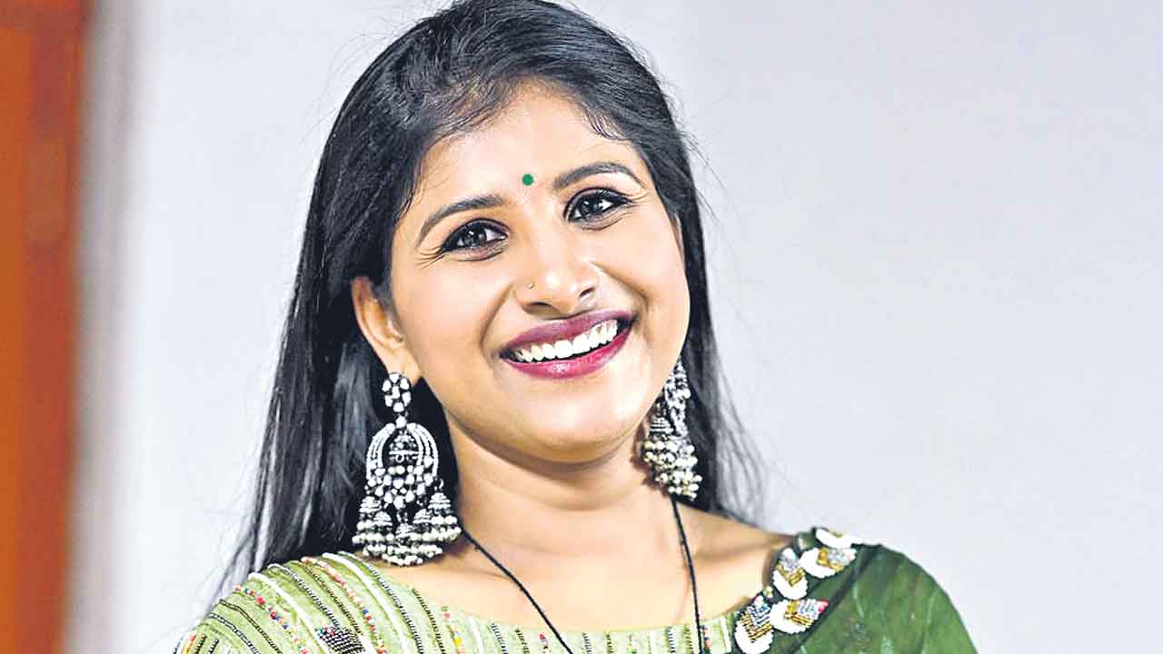 మంగ్లీ బర్త్‌డే పార్టీలో ‘గంజాయి’ కలకలం!