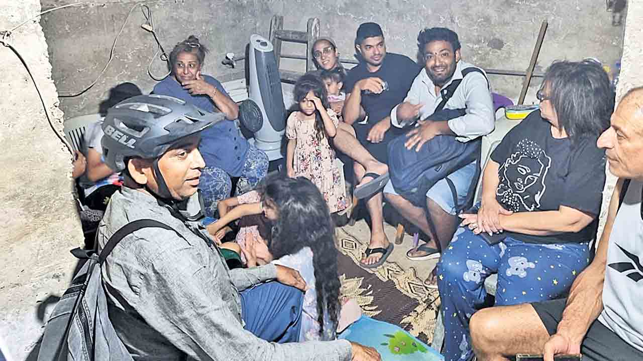 క్షణం క్షణం.. భయం భయం.. యుద్ధం వల్ల ఇజ్రాయెల్‌లో తెలంగాణ బిడ్డలకు ఇక్కట్లు