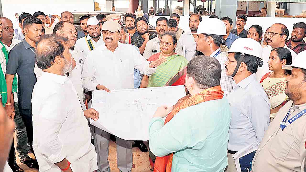 ఆగస్టు మొదటి వారంలోపు ఆయిల్‌పామ్‌ ఫ్యాక్టరీని ప్రారంభిస్తాం