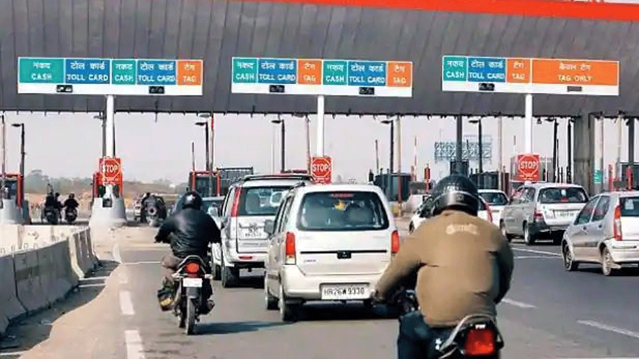 NHAI | టూ వీలర్లపై టోల్‌ ఛార్జీలు.. ఫేక్‌న్యూస్ అని స్ప‌ష్టం చేసిన కేంద్రం