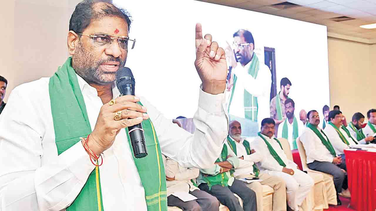 మున్నూరుకాపులకు మంత్రి పదవేది.. 75ఏండ్లలో ఈసారే మొండిచేయి