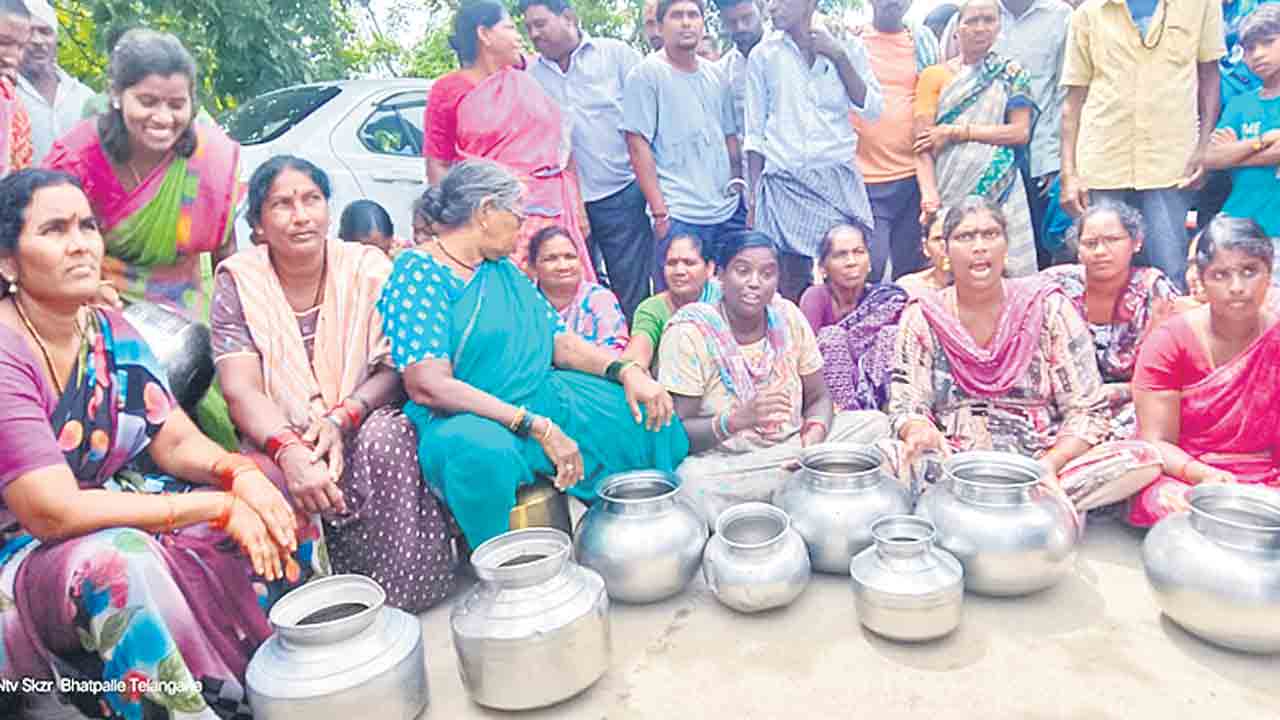 తాగునీటి సమస్య పరిష్కరించాలి