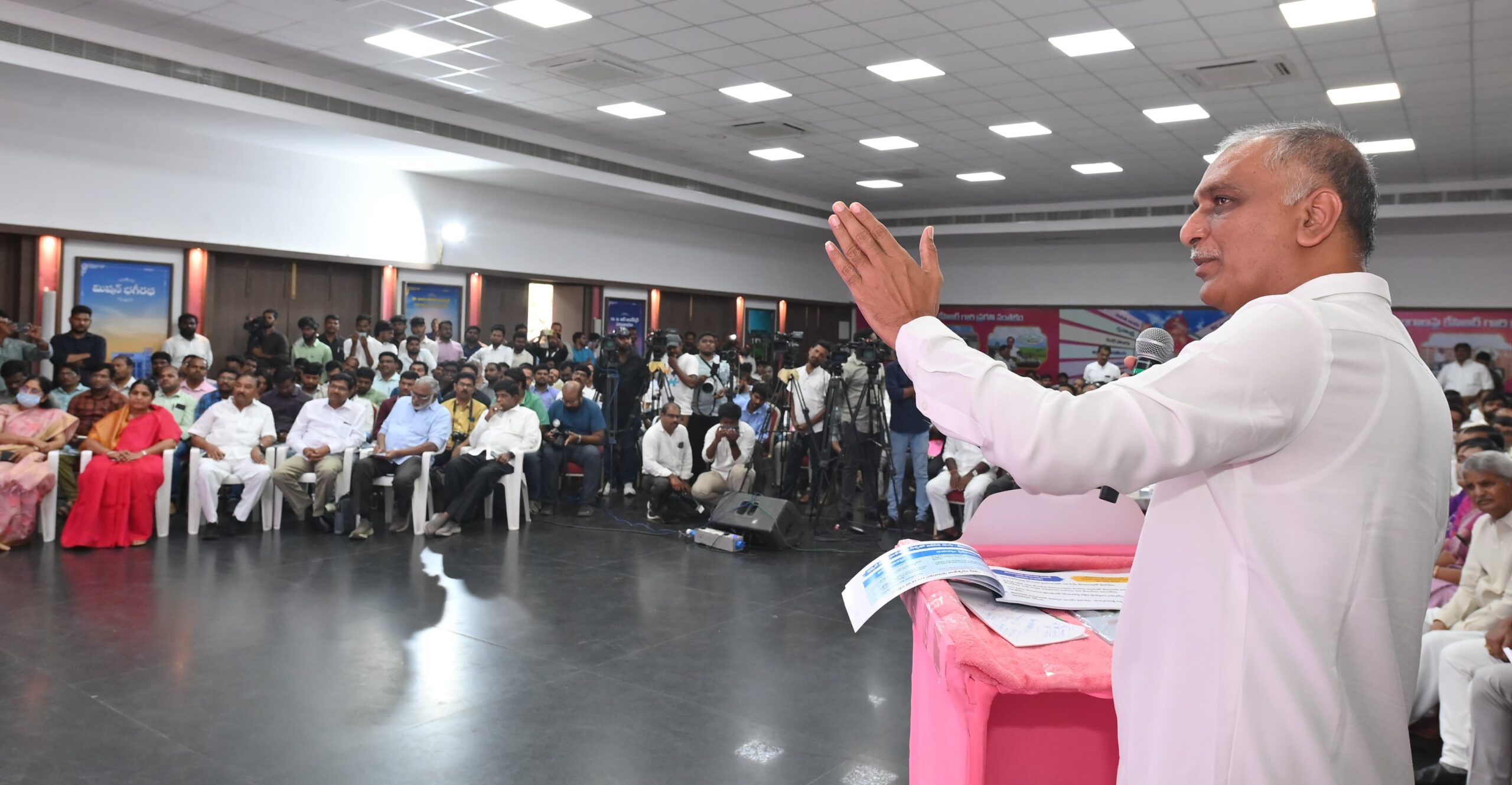 కాళేశ్వరం నీళ్లతో ఇప్పటి వరకు నేరుగా 98,570 ఎకరాల కొత్త ఆయకట్టుకు నీరందింది 