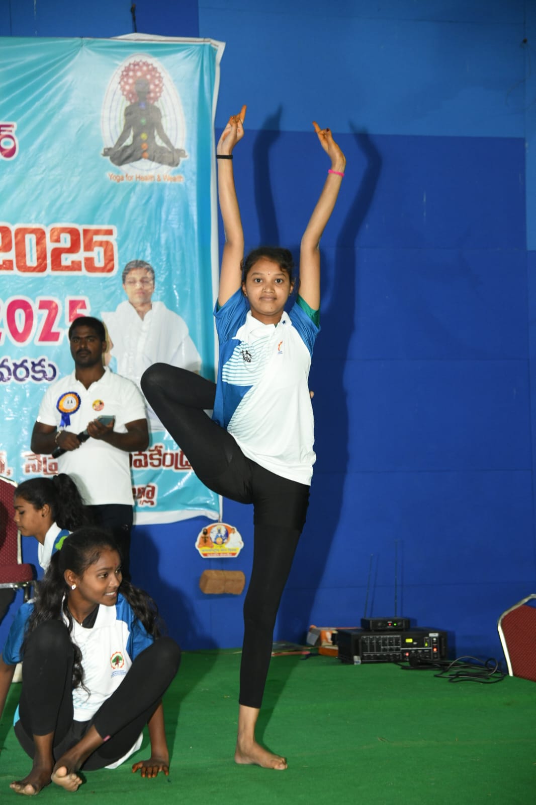 మహబూబ్నగర్ ఇండోర్ స్టేడియంలో అంతర్జాతీయ యోగా దినోత్సవం