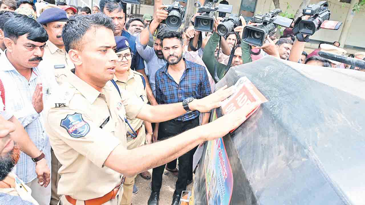 ప్రయాణికుల భద్రతే ముఖ్యం