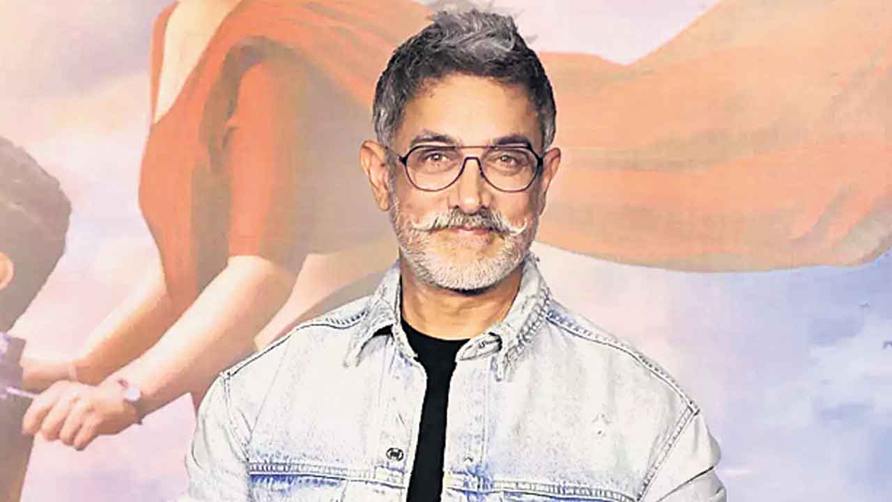 అమీర్‌ ప్లాన్‌కు దిగొచ్చిన నెట్‌ఫ్లిక్స్‌