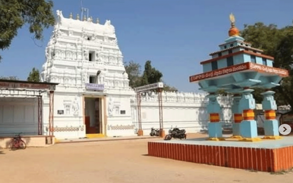 Nalgonda : ఈ 16న భ‌క్తాంజ‌నేయ ఆల‌య దుకాణాల కిరాయికై బహిరంగ వేలం