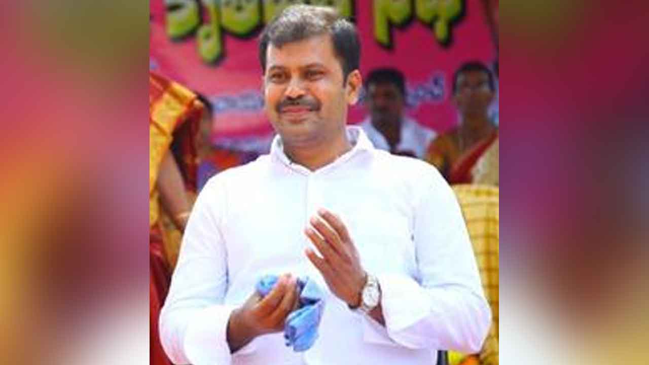 Godavari water | గోదావరి జలాలతో చెరువులు, కుంటలు నింపాలి : గంగాం సతీష్ రెడ్డి