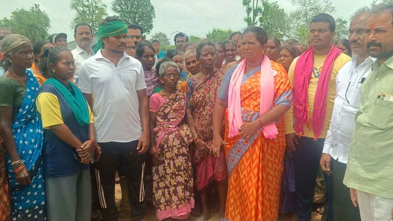 Bade Nagajyothi | ఆదివాసులకు అండగా ఉంటాం : బడే నాగజ్యోతి