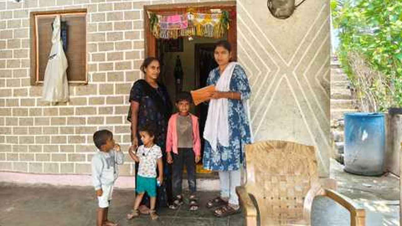 Badibata | ప్రభుత్వ పాఠశాలల్లోనే మెరుగైన విద్య.. కామారం గిరిజన తండాలో బడిబాట కార్యక్రమం