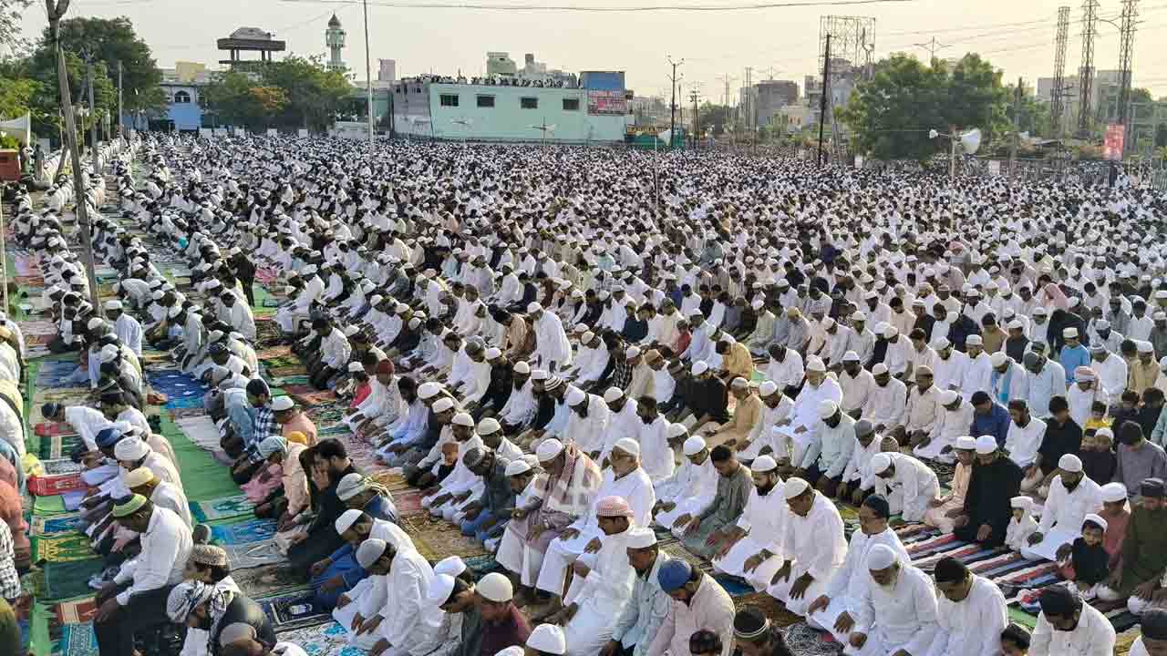 Bakrid | రాష్ట్ర వ్యాప్తంగా ఘనంగా బక్రీద్‌ వేడుకలు..