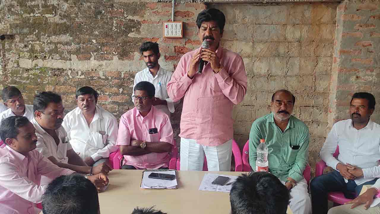 Banoth Shankar Naik | స్థానిక సంస్థల ఎన్నికల్లో సత్తా చాటాలి : బానోత్ శంక‌ర్ నాయ‌క్