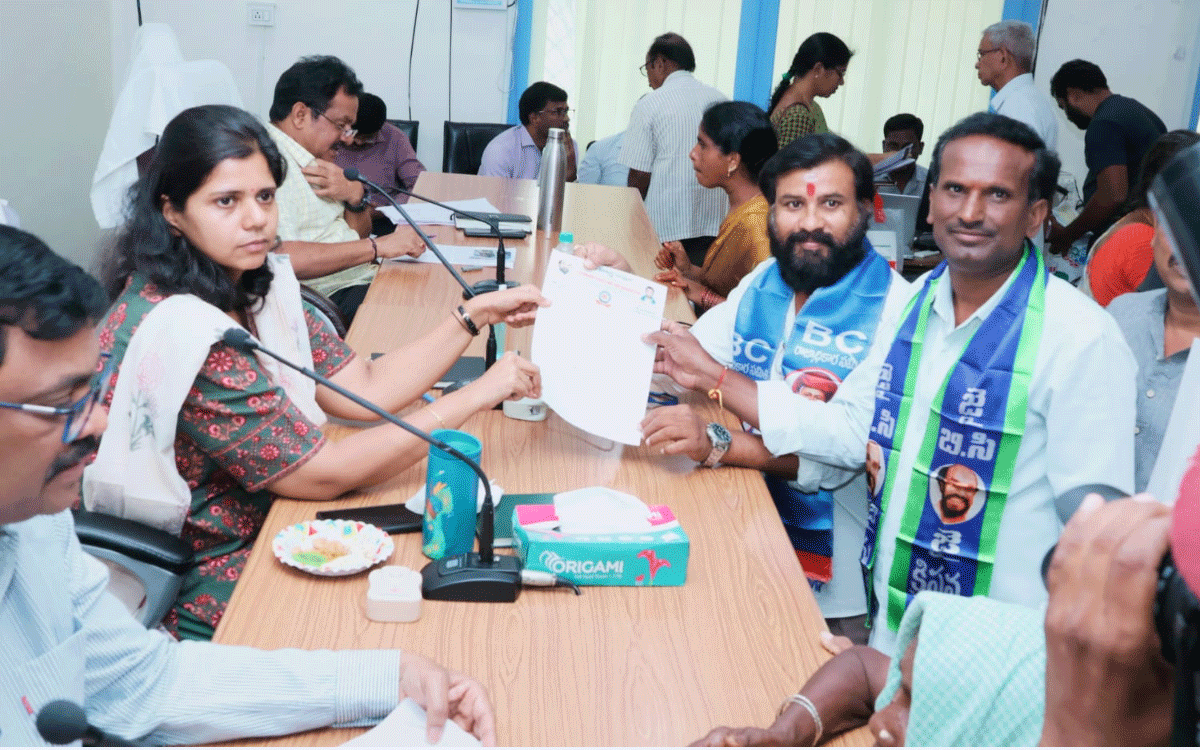 Nalgonda Rural : బీసీ గురుకులాల్లో అక్రమంగా నియ‌మితులైన వారిని తొలగించాలి : జీడ‌య్య యాద‌వ్