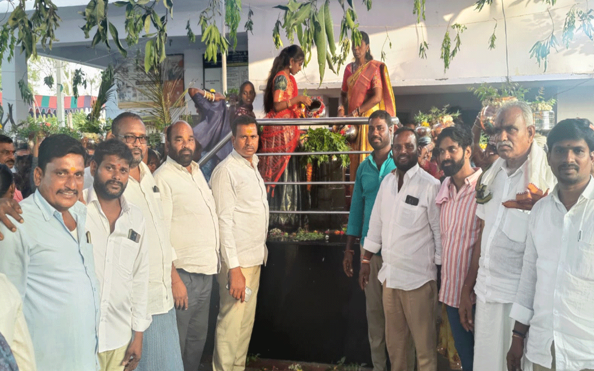 Bhoodan Pochampally : భీమనపల్లిలో ఘనంగా బ్రొడాయి ప్రతిష్ఠ
