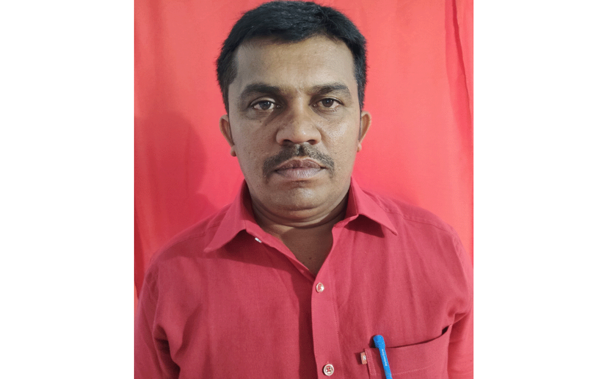 Aleru Town : పెంచిన బస్ పాస్ చార్జీలు వెంటనే తగ్గించాలి : బేజాడి కుమార్