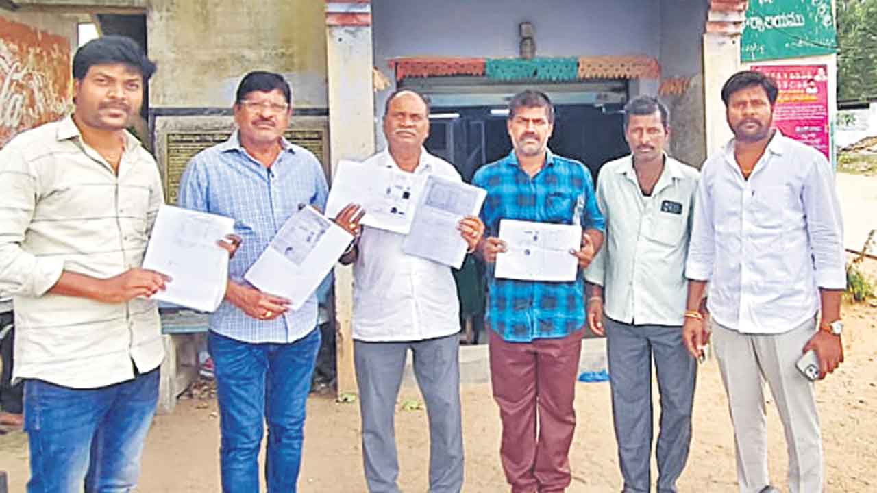 కొందరికే ‘భరోసా’..!
