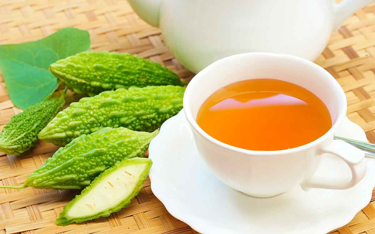Bitter Gourd Tea | కాక‌ర కాయల‌ను నేరుగా తిన‌లేరా..? జ్యూస్ కూడా తాగ‌లేరా..? టీ త‌యారు చేసి తాగండి.. ఎన్నో లాభాలు ఉంటాయి..!