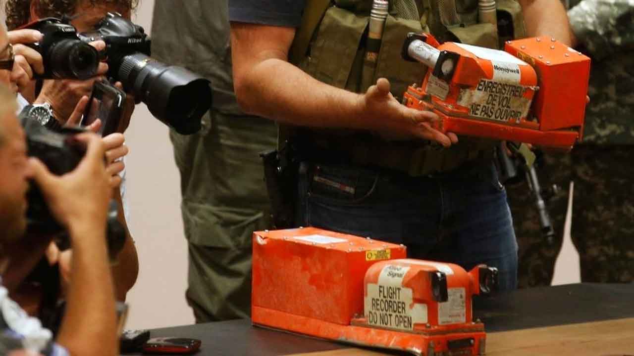 బ్లాక్‌బాక్సుల్లోని సమాచారం డౌన్‌లోడ్‌