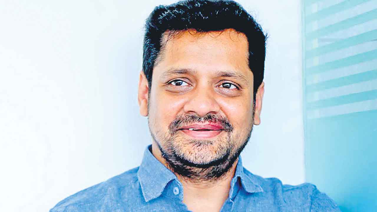 పెద్ద హీరోలు.. కాస్త ఆలోచించండి