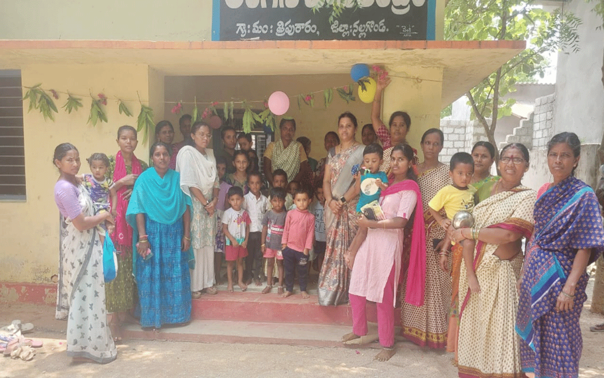 Tripuraram : ఆటపాటలతో విద్య అంగన్‌వాడితో సాధ్యం : సీడీపీఓ చంద్రకళ