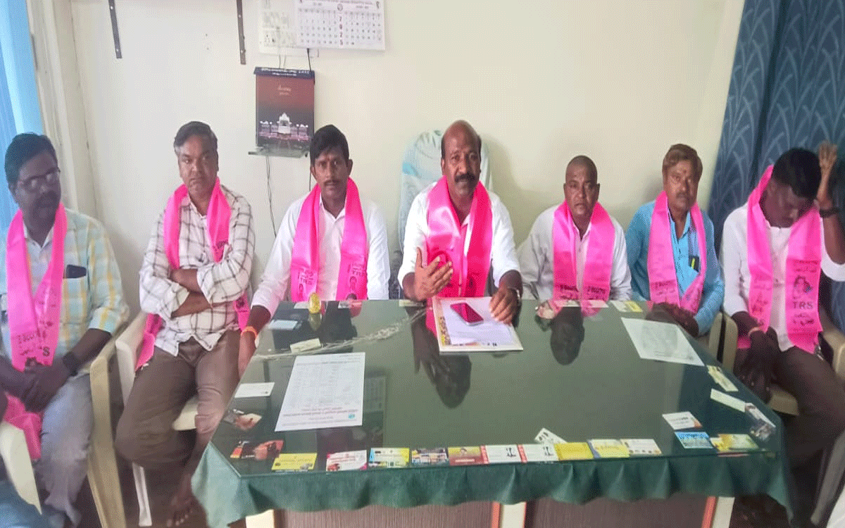 Kattangur : అవగాహన లేని వ్యక్తి సీఎంగా ఉండడం దౌర్భాగ్యం : మాజీ ఎమ్మెల్యే చిరుమర్తి లింగయ్య