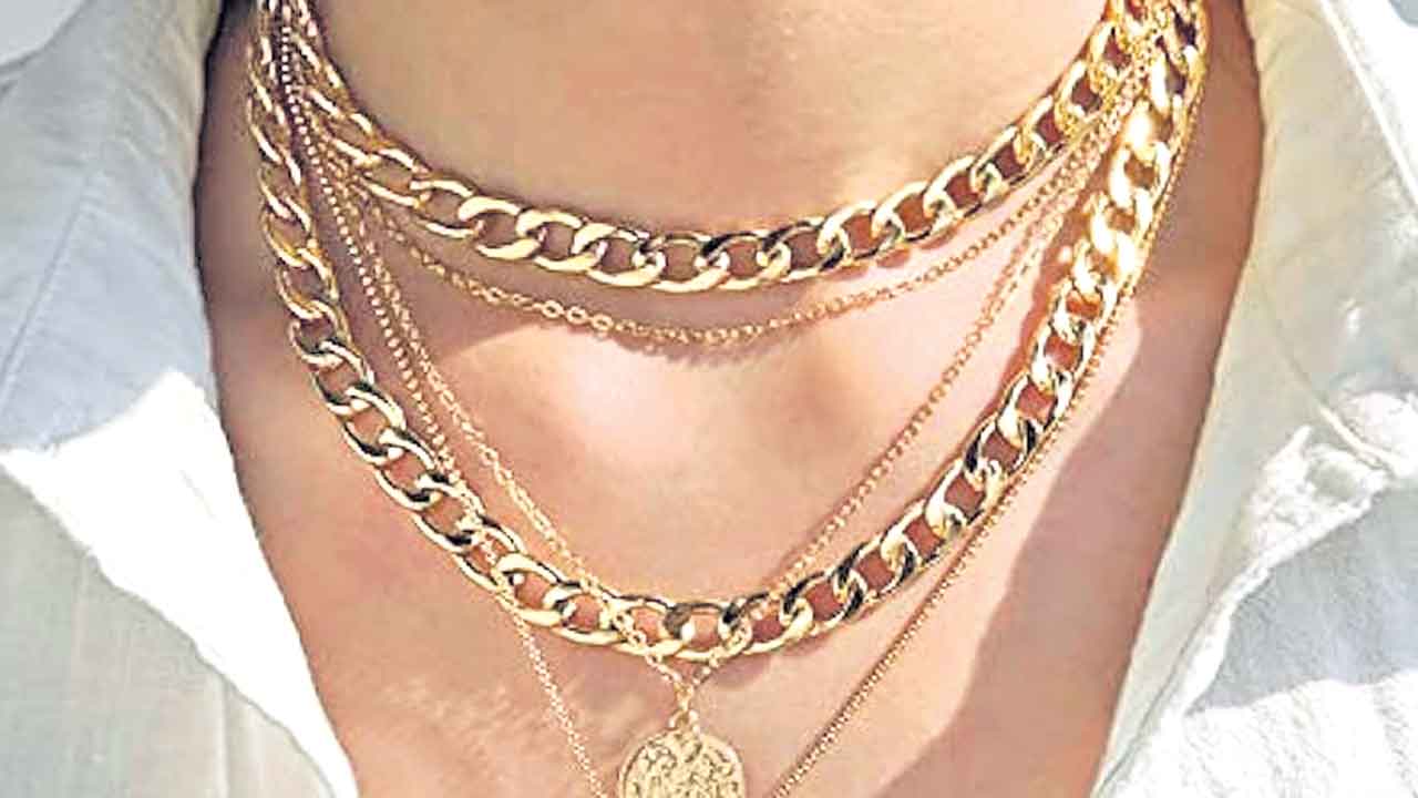 చంకీ చమక్‌