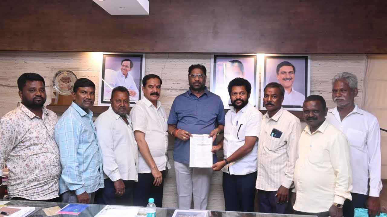 Dasyam Bhaskar | కోచ్‌ ఫ్యాక్టరీ నిర్మాణం కోసం కేంద్రంపై ఒత్తిడి తెద్దాం : దాస్యం భాస్కర్‌