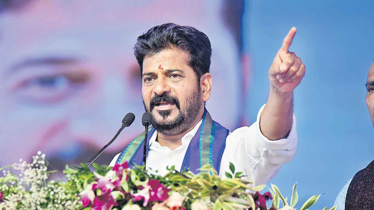 పదేండ్లు సమయమిస్తే ట్రిలియన్‌ డాలర్‌ ఎకానమీ చేస్త!