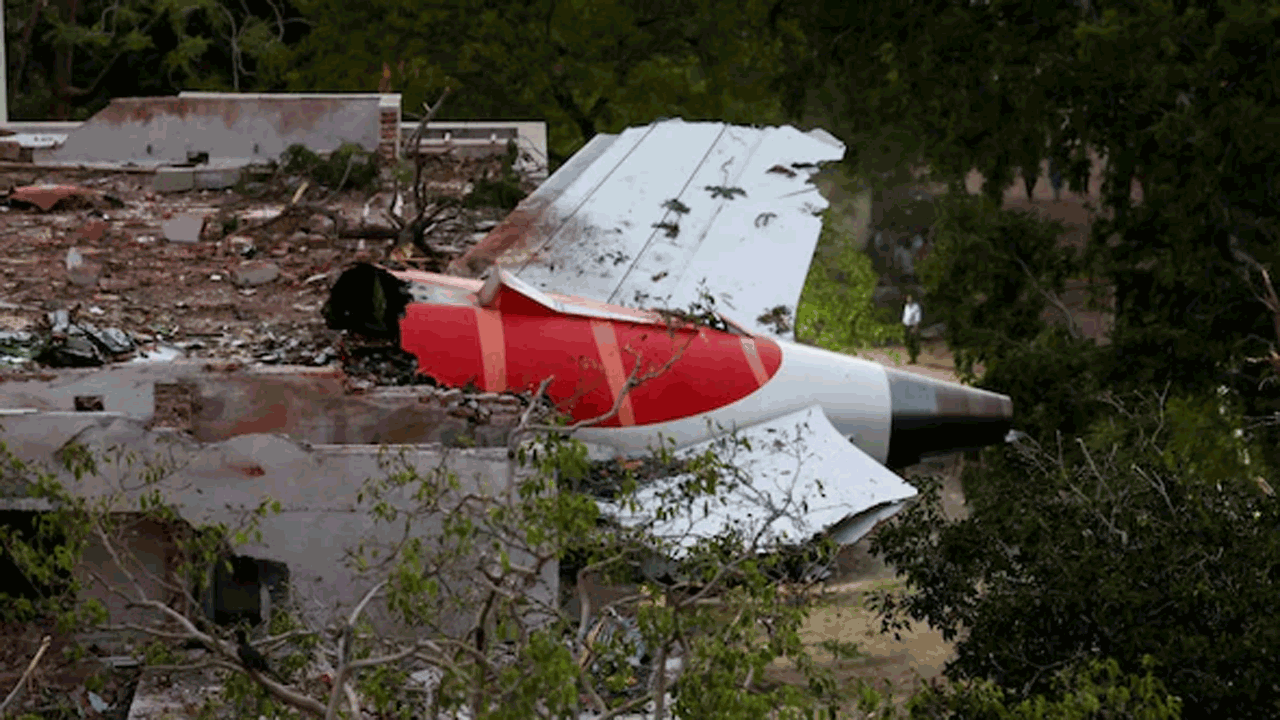 Air India | ఫ్యామిలీని కోల్పోయాం.. విమాన ప్రమాదంలో మరణించిన సిబ్బందికి ఎయిర్‌ ఇండియా నివాళి