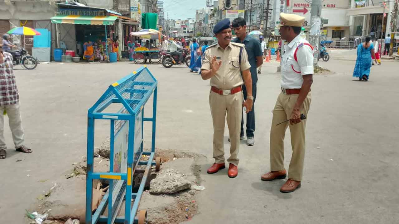 Warangal | ట్రాఫిక్ సమస్యలను పరిష్కరించండి.. ట్రాఫిక్ పోలీసుల‌కు ఆదేశం..