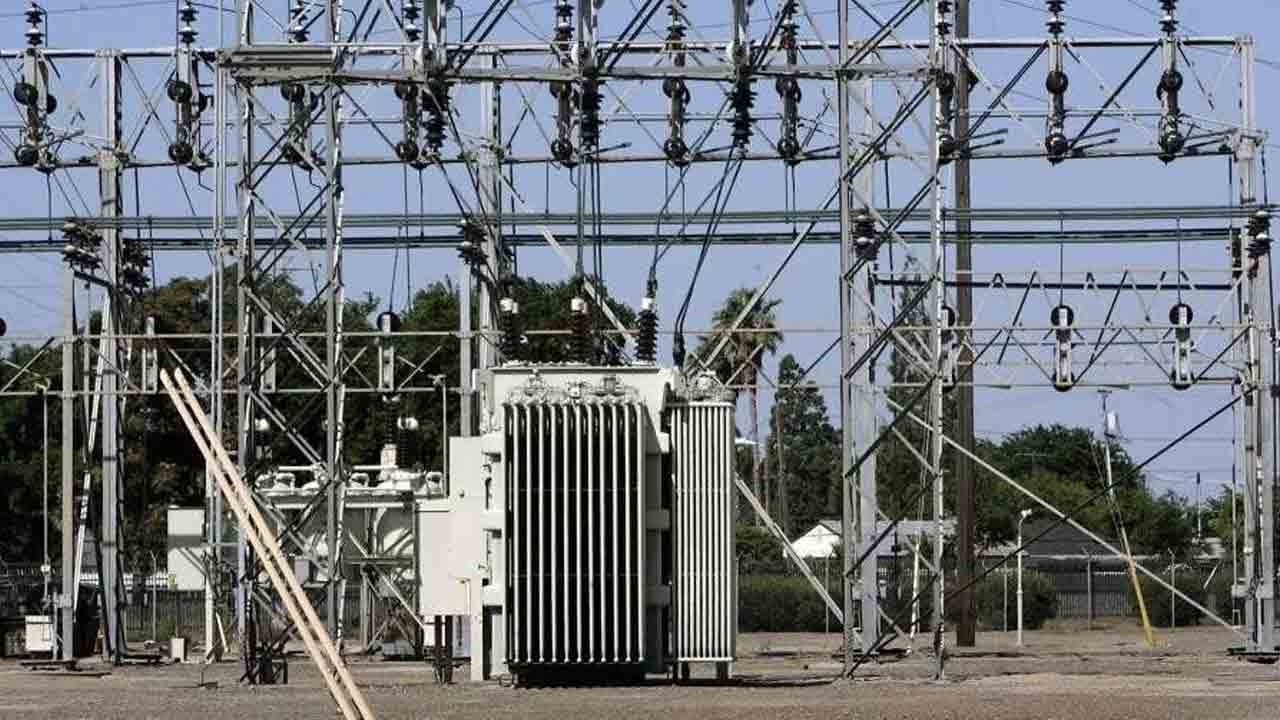 Electricity Department | విద్యుత్‌ శాఖలో నో ఇంప్రూవ్‌మెంట్‌ బడ్జెట్‌.. ఆర్థిక సంవత్సరం గడిచి రెండు నెలలైనా అతీగతీ లేదు