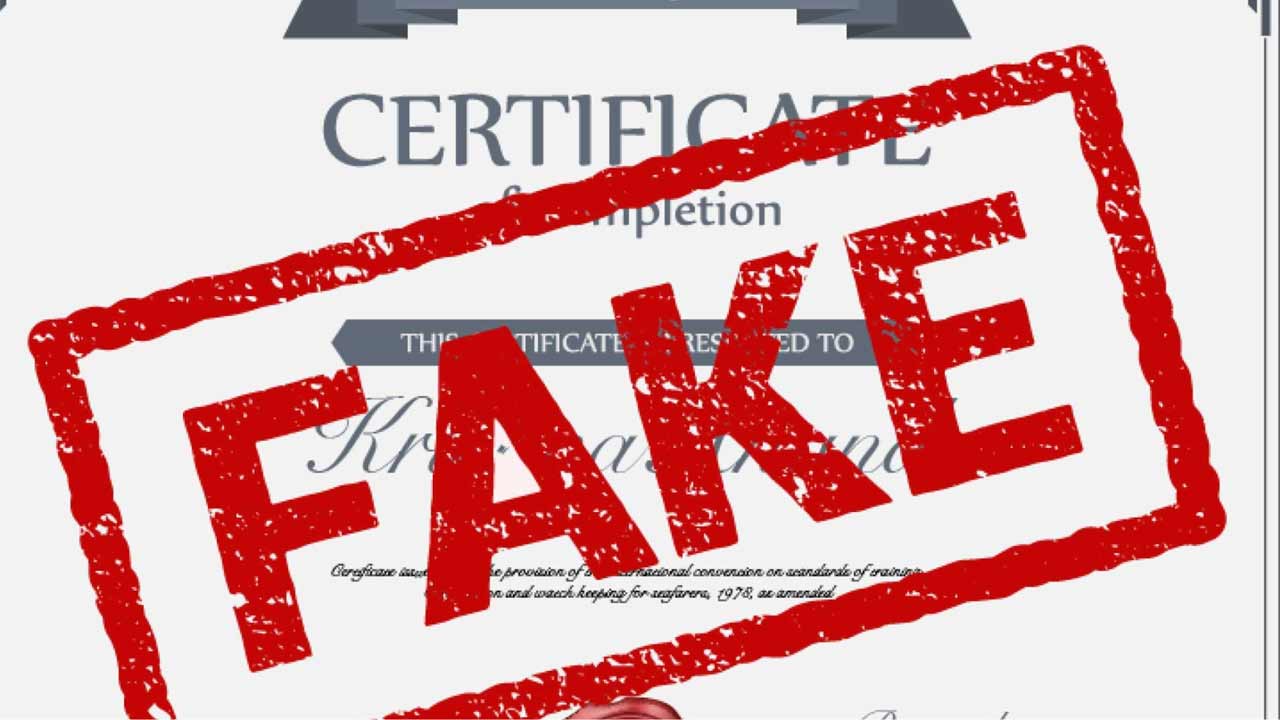 Fake Certificates | నకిలీ డిగ్రీ పట్టాతో అమెరికాకు.. వెనక్కి పంపించేయడంతో ఫేక్‌ సర్టిఫికెట్ల ముఠా గుట్టు రట్టు