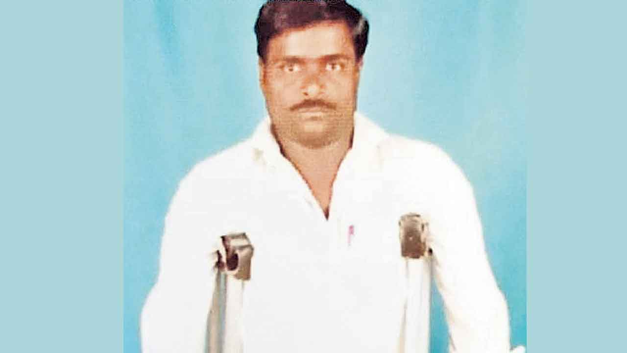 భూమి పోతున్నదని ఆగిన గుండె