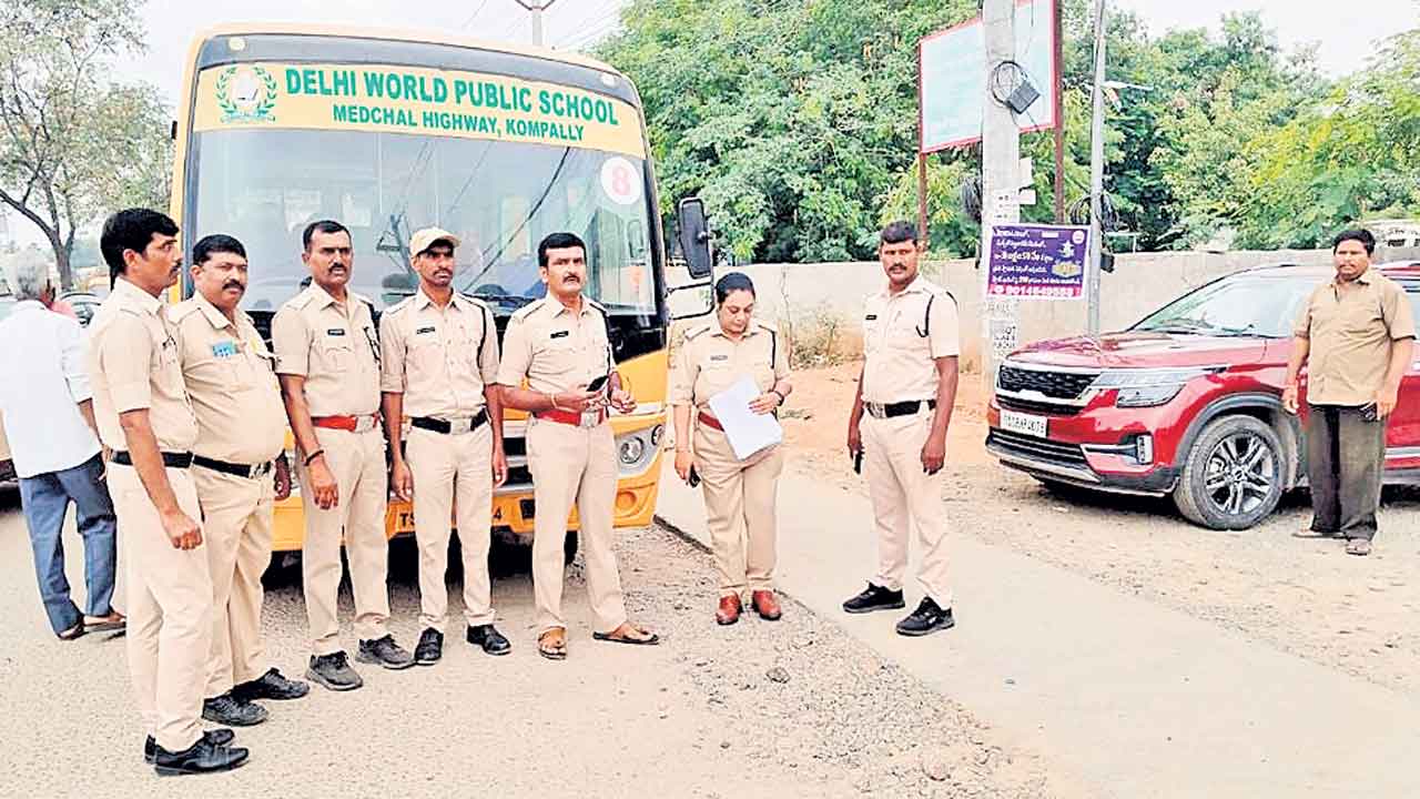 ఫిట్‌”లెస్‌’ బస్సులపై 93 కేసులు