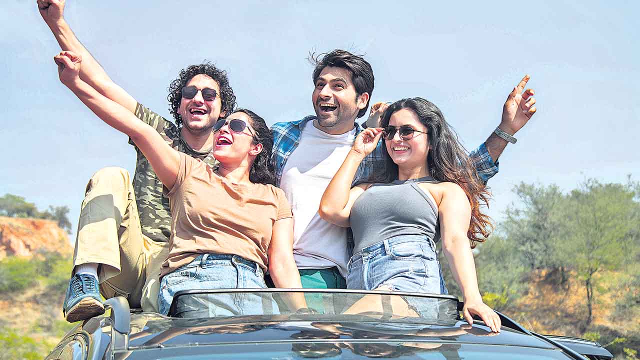 ఫ్రోలీగ్స్‌ టూర్స్‌ మీరు వెళ్లిపోతారా?