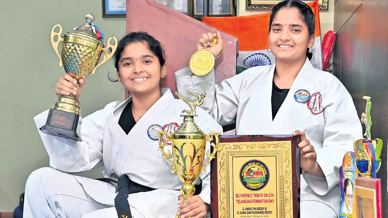రికార్డులే సంబురాలు!