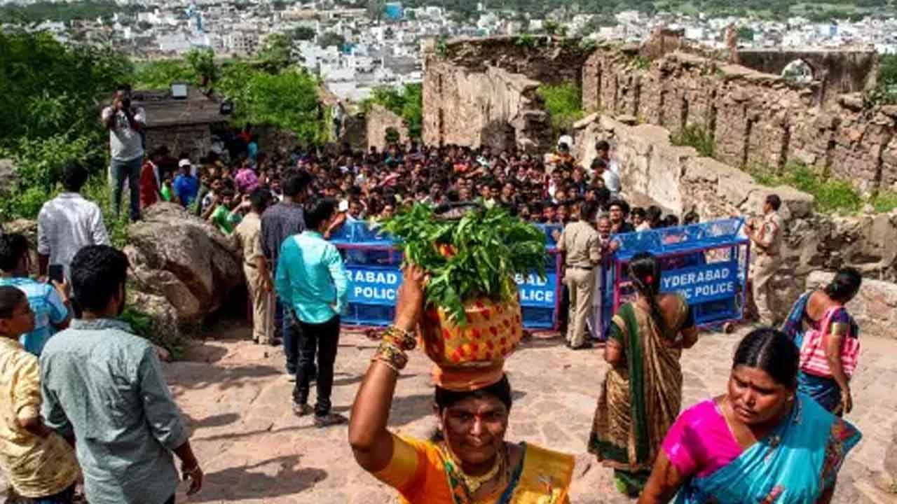 Traffic Restrictions | బోనాల సందర్భంగా ట్రాఫిక్‌ ఆంక్షలు