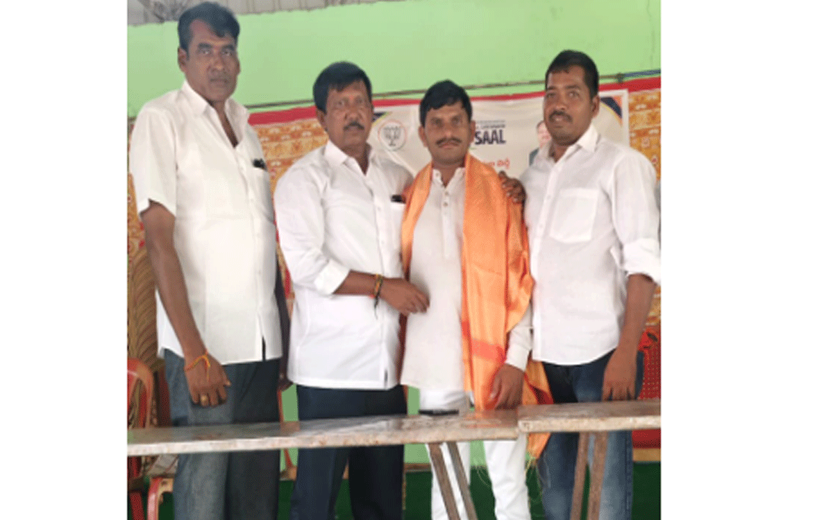 Garidepally : సర్వాయి పాపన్నగౌడ్‌ విగ్రహాల ఏర్పాటుకు కృషి : గురవయ్య గౌడ్‌