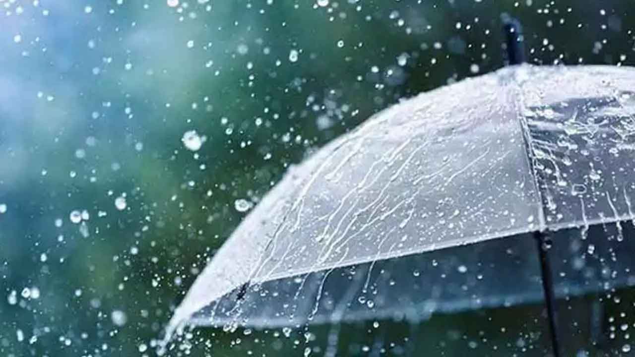 వచ్చే రెండ్రోజులు మోస్తరు వర్షాలు.. క్యుమిలోనింబస్ మేఘాలతో భారీ వర్షాలు