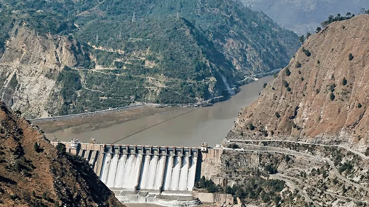 Indus Waters Treaty: సింధూ జ‌లాల ఒప్పందం పున‌రుద్ద‌రించండి.. భార‌త్‌కు నాలుగు లేఖ‌లు రాసిన పాకిస్థాన్‌