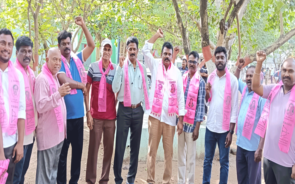 Ramavaram : దేశవ్యాప్త సమ్మెను జయప్రదం చేయండి : కాపు కృష్ణ