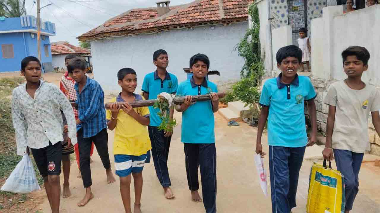kappathalli | వానలు కురవాలి..వాన దేవుడా.. చిన్నారుల కప్పతల్లి ఆట