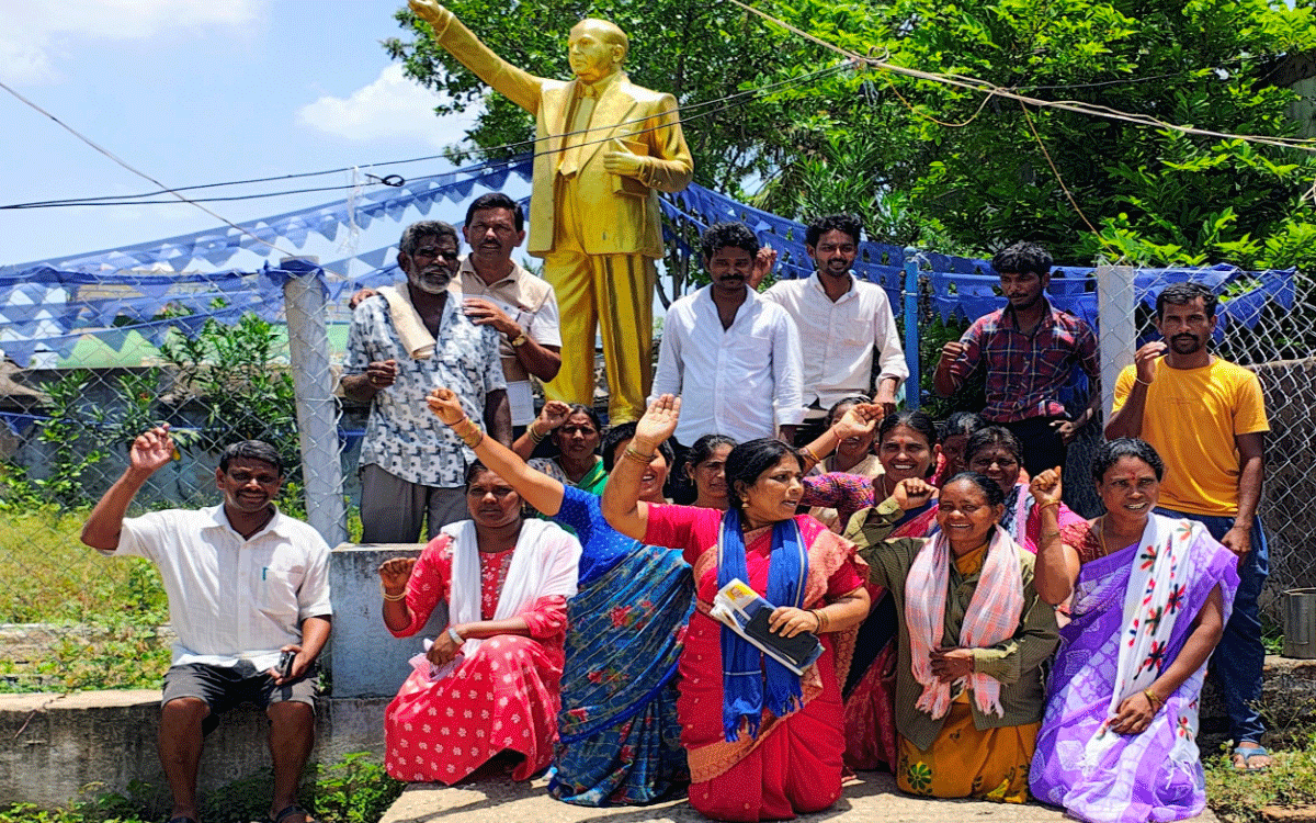 Karepalli : పేరేపల్లిలో ఇందిరమ్మ ఇండ్ల ఎంపికలో అవకతవకలు