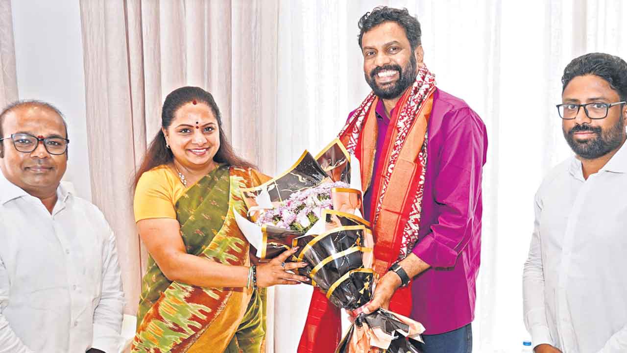 పీవీ, కేసీఆర్.. తెలంగాణ దార్శనికులు