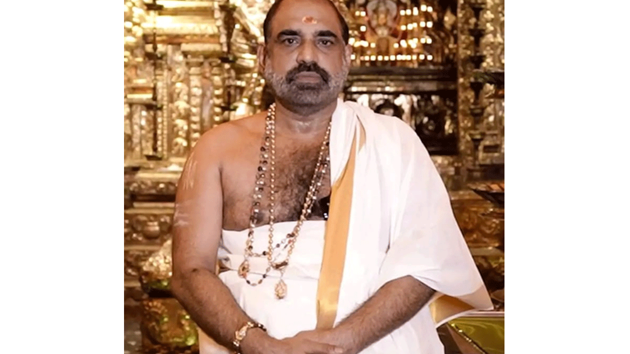 Kerala Priest: బ్లాక్‌మెయిల్‌, అత్యాచార య‌త్నం కేసులో కేర‌ళ పూజారి అరెస్టు